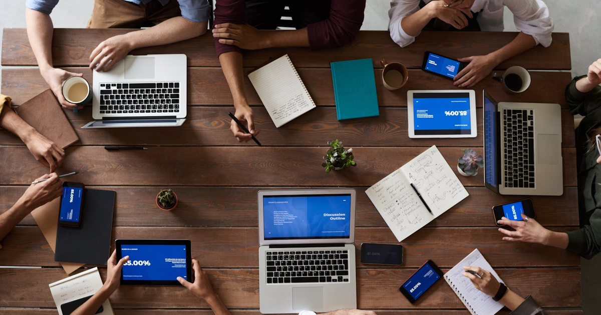AI Workflow Automation: Boosting Digital Workplace Productivity