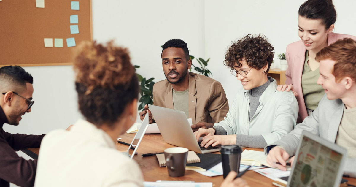 CCaaS vs On-Premise: Choosing the Right Contact Center Model in Australia
